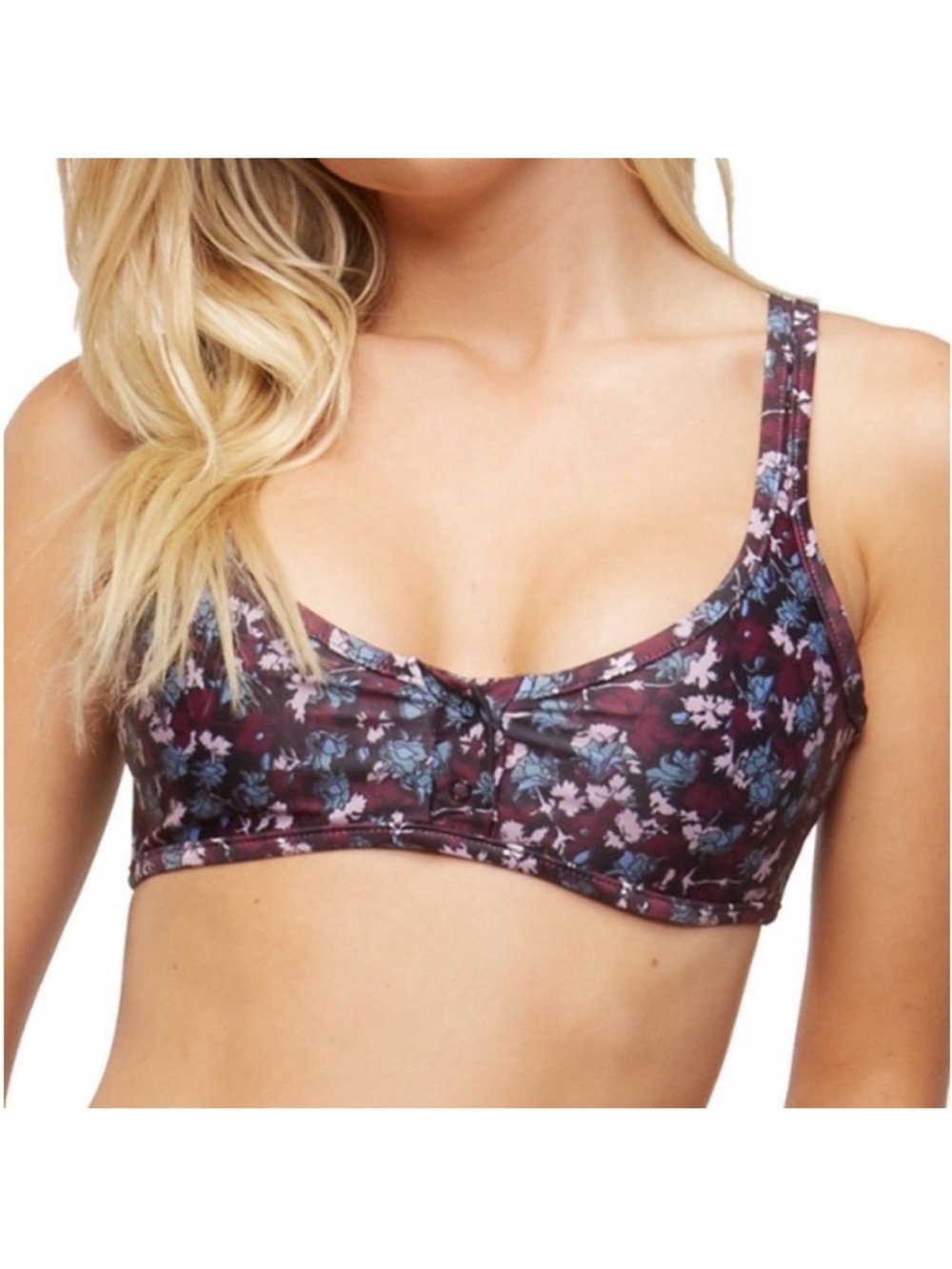 Tavik Womens Marlowe Underwire Textured Crop Bikini Swim Top.
Size XS